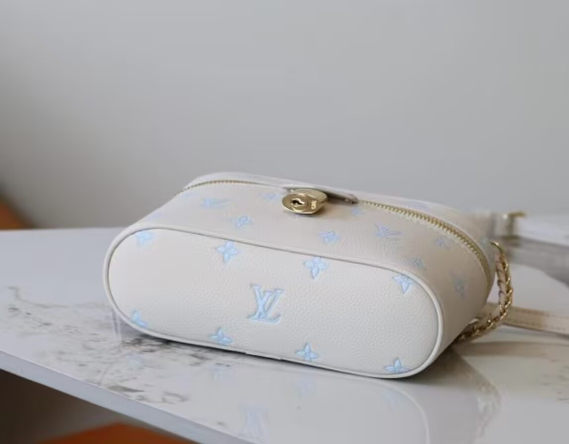 LV VANITY CHAIN ​​POUCH Handbag M27744 11.5x6.5x19cm