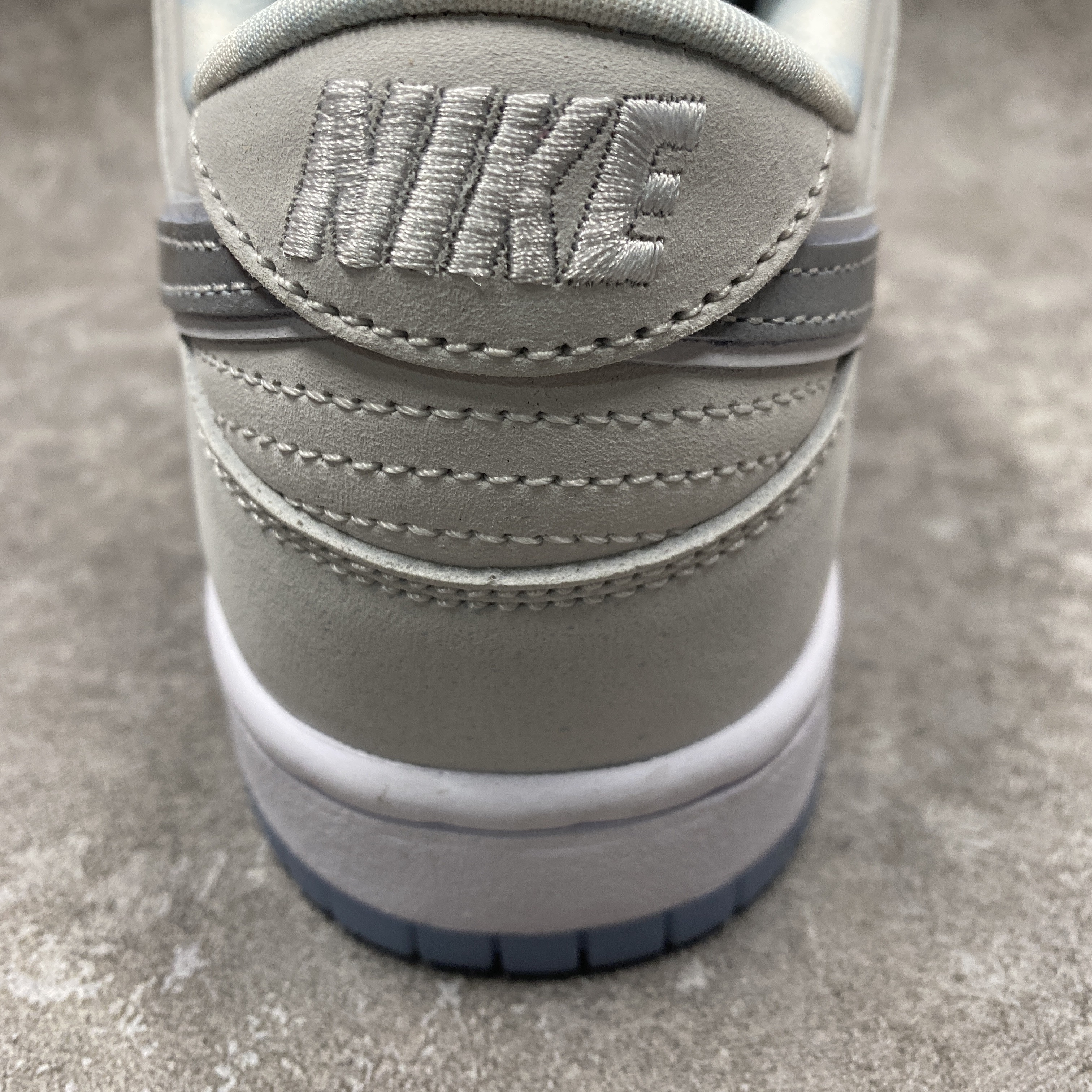 Nike SB Dunk Low White Lobster