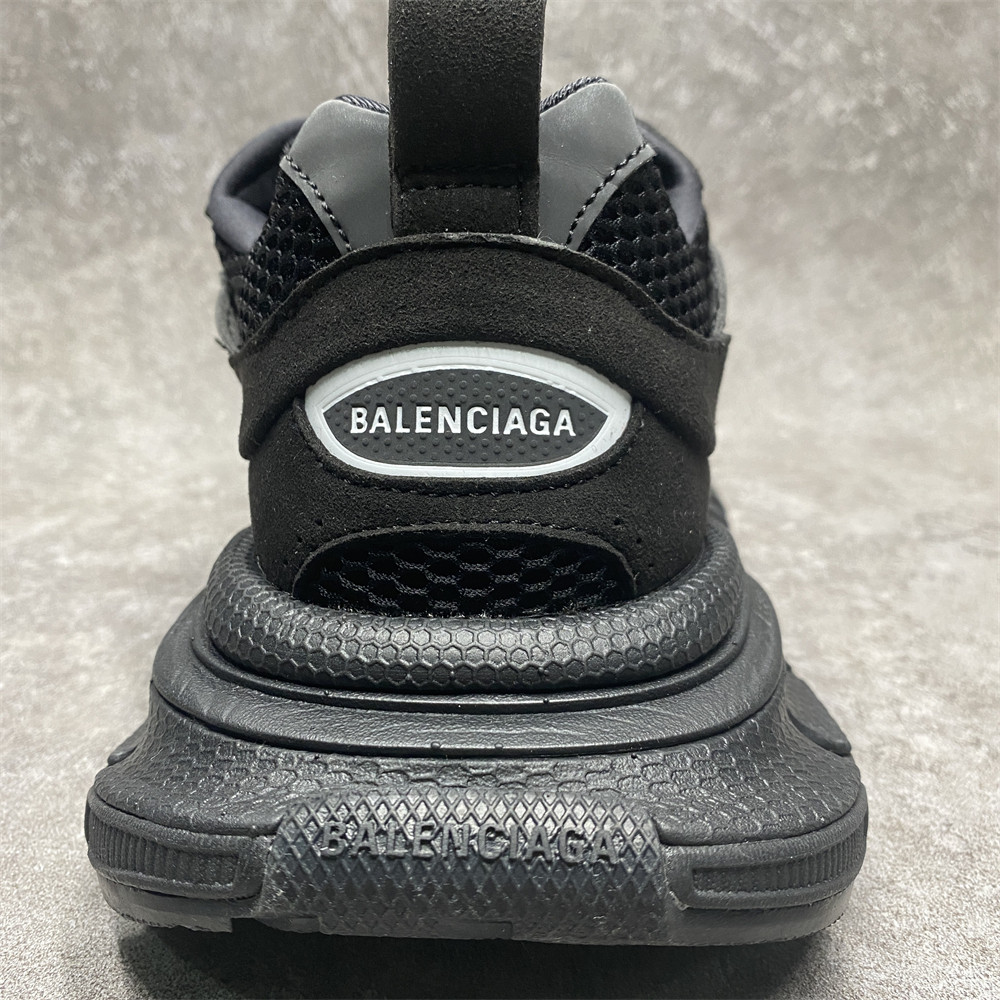 Balenciga 3XL SUEDE BLACK