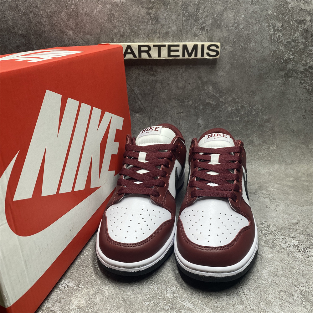 NIKE DUNK LOW PREMIUM SB