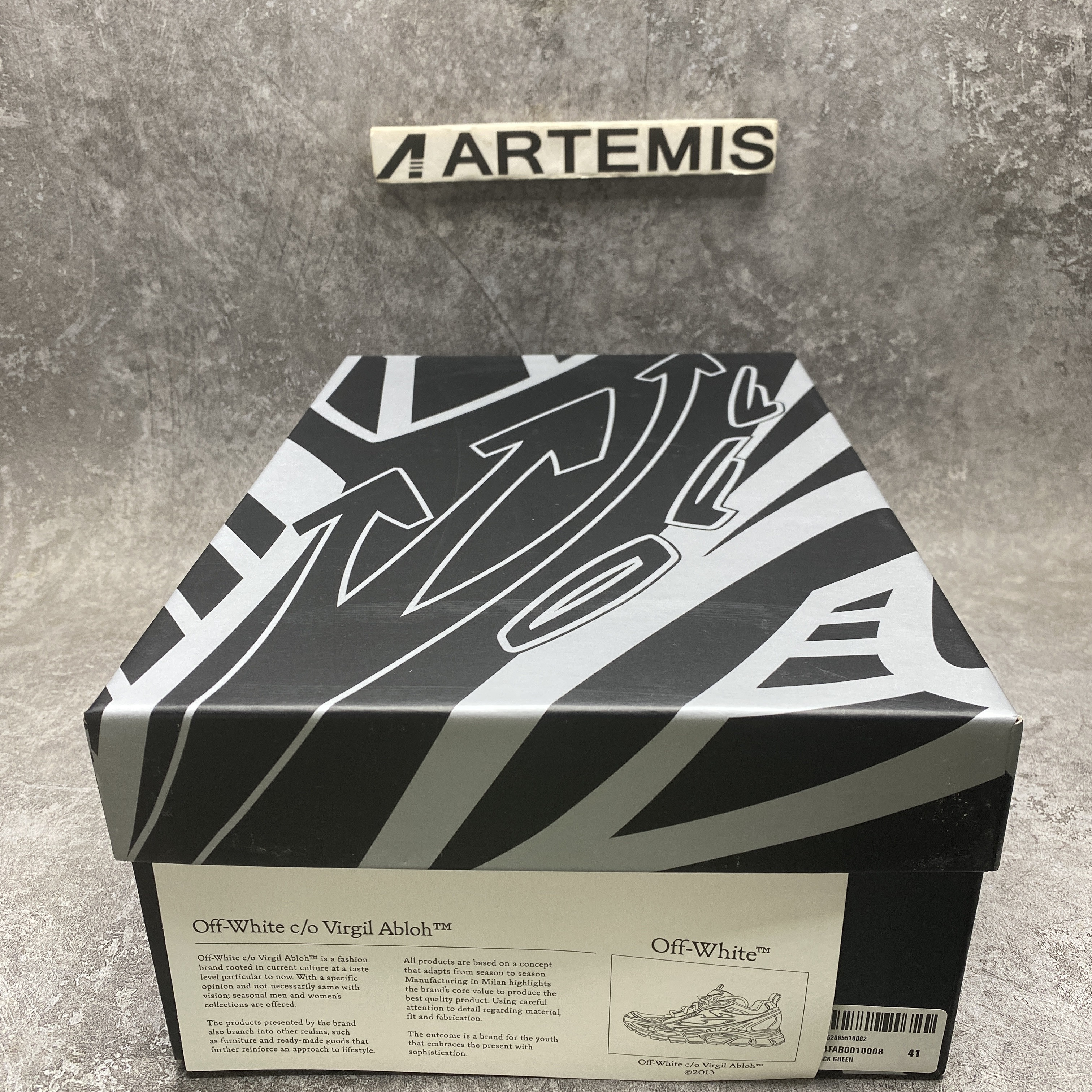 UA Off-White "BE RIGHT BACK"