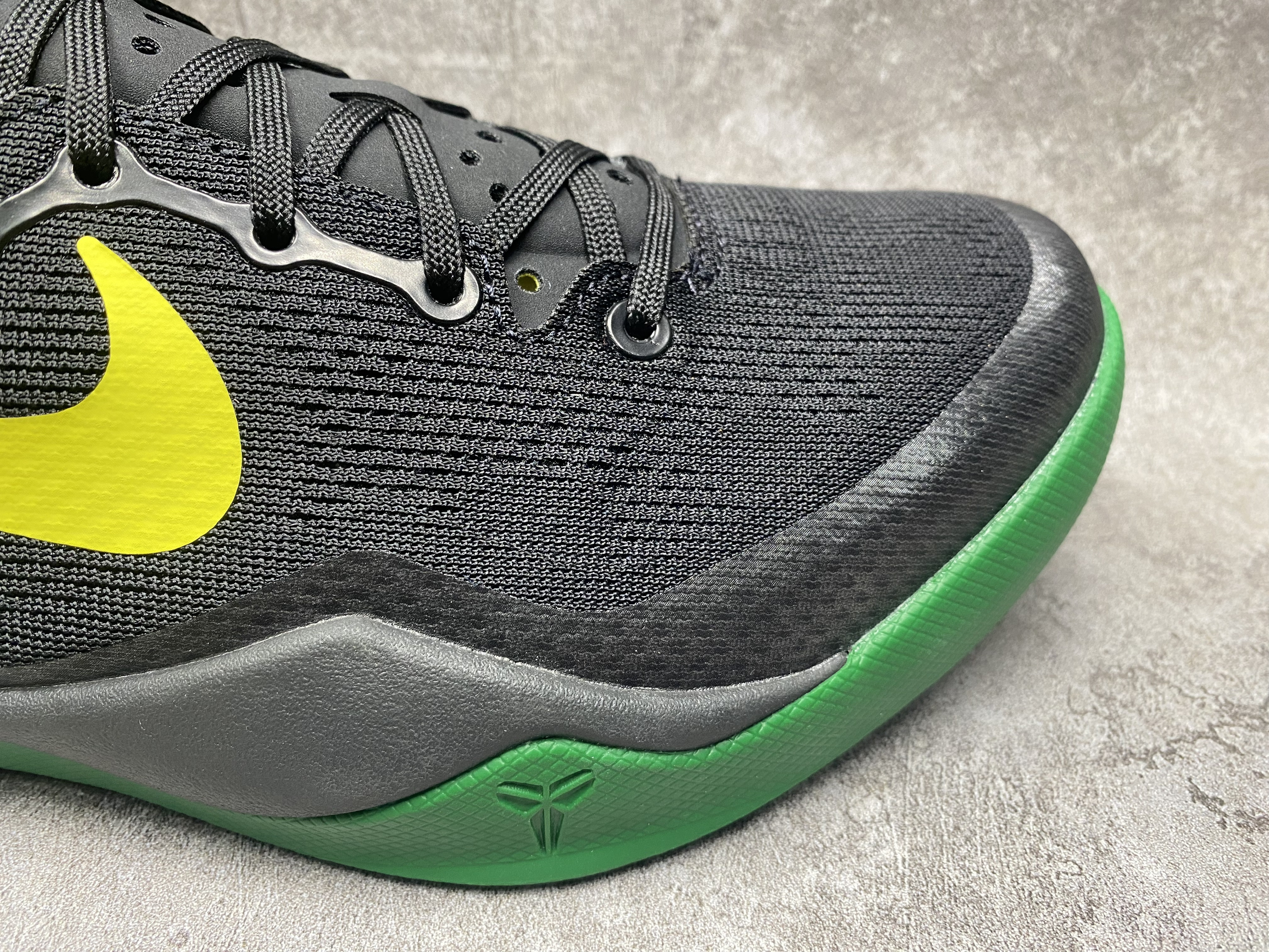 UA Nike Kobe 8 Protro