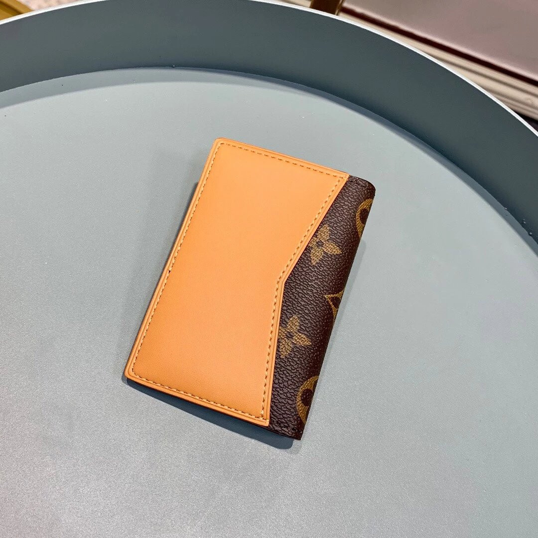 LV POCKET ORGANIZER M60502