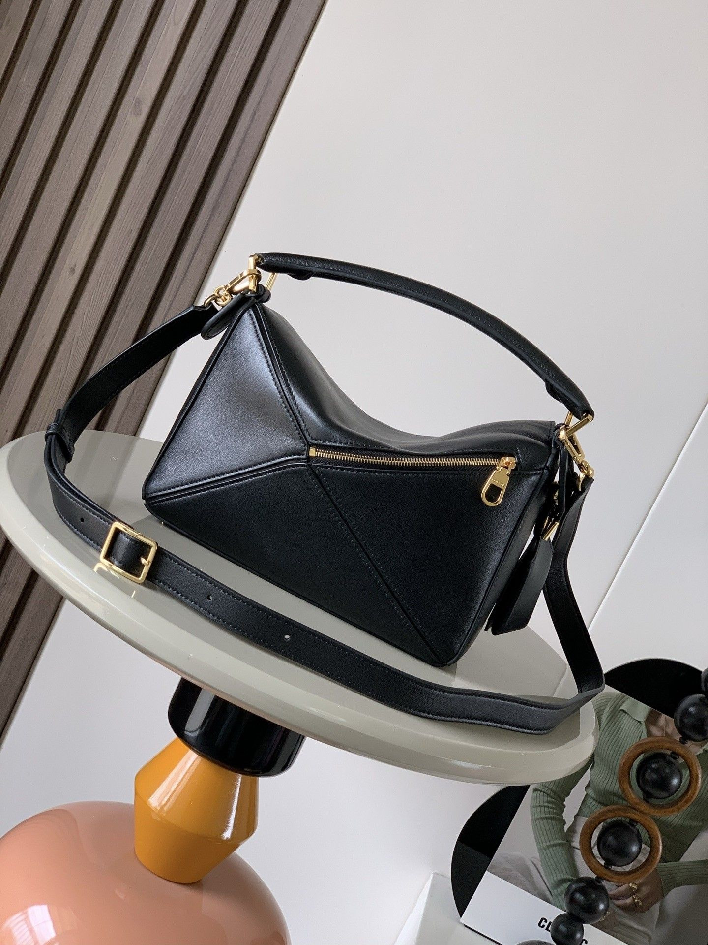 L0ew* small featherlight puzzle bag in nappa lambskin  16.5x24x10.5cm