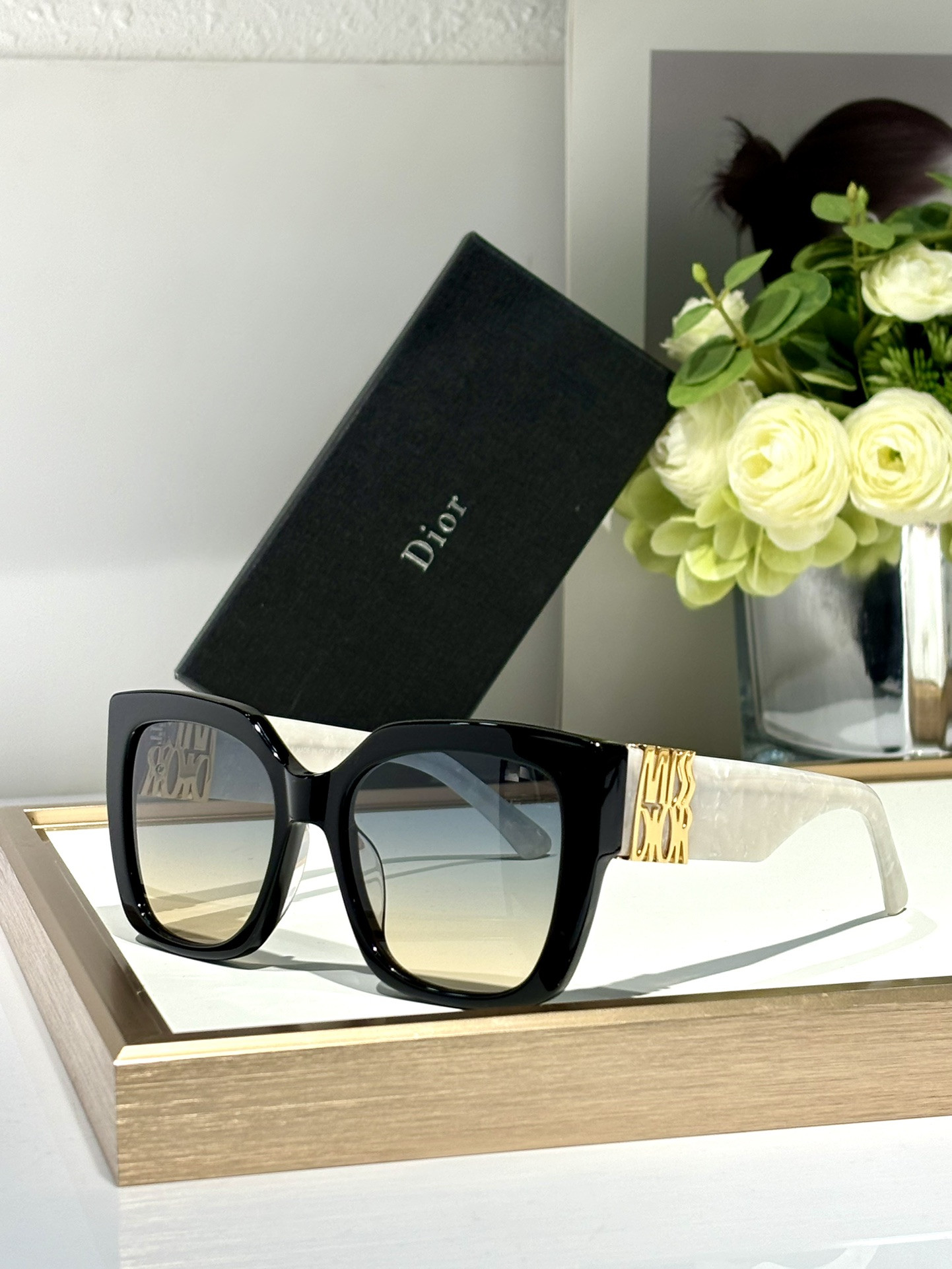 D*or glasses
