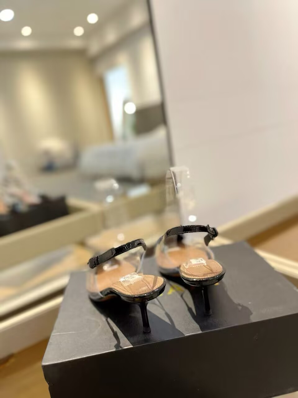 UA ALAÏA Le Coeur Plexi Heart-Toe Slingback Pump