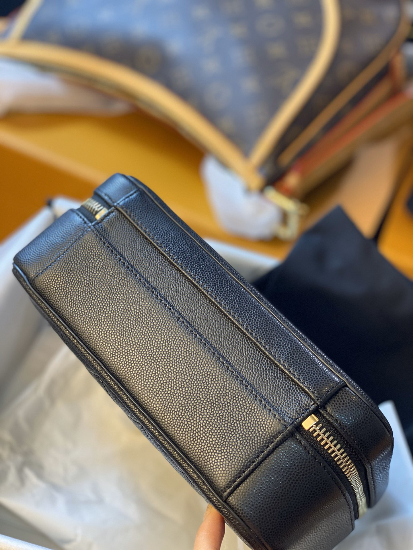 Ch*el vanity case 17x7x13cm