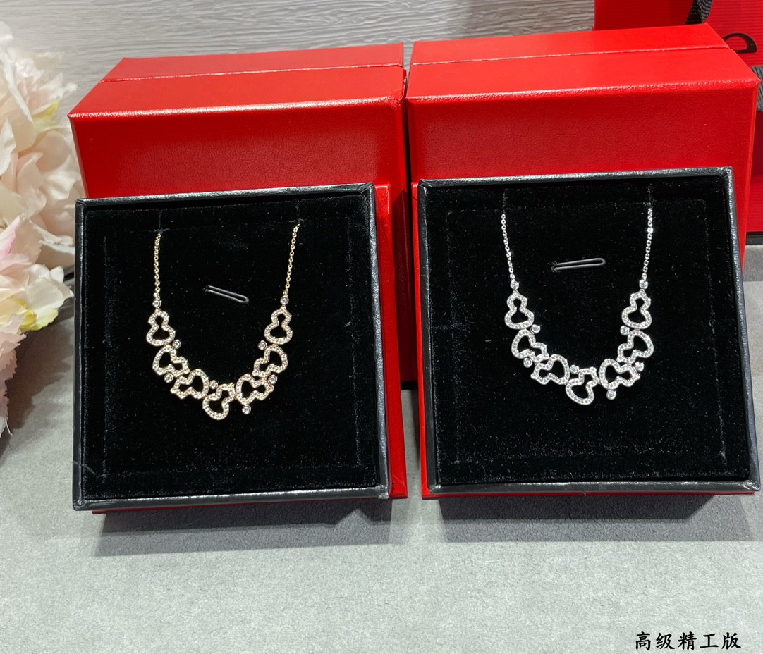 Qeelin Seven Gourd Necklace