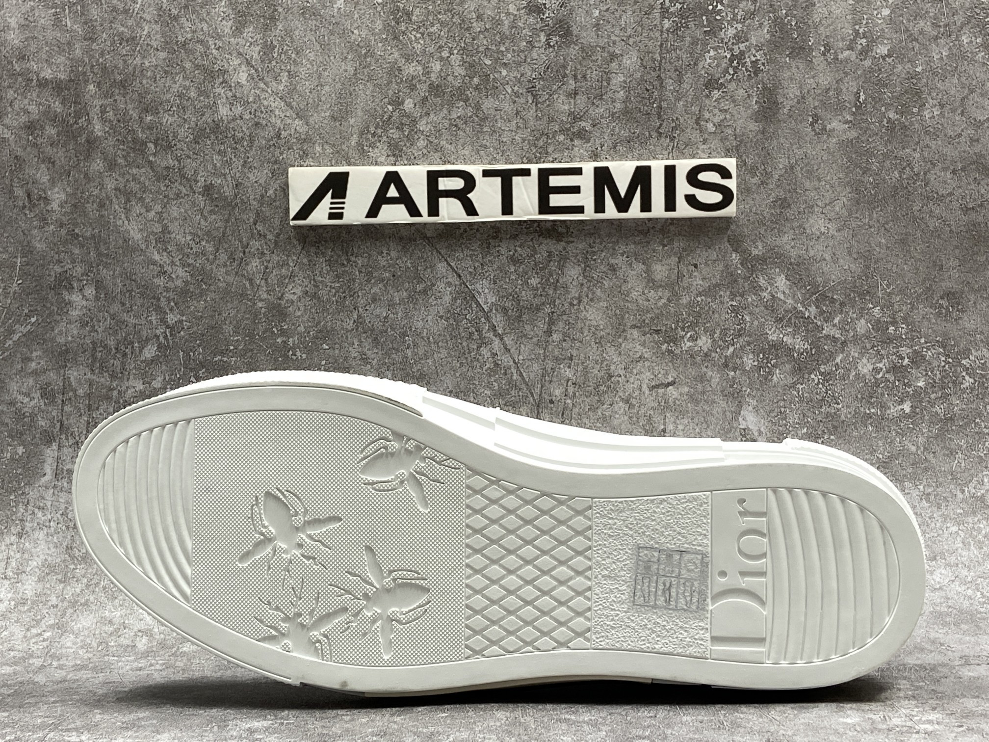 D*or b23 high top multicolor oblique