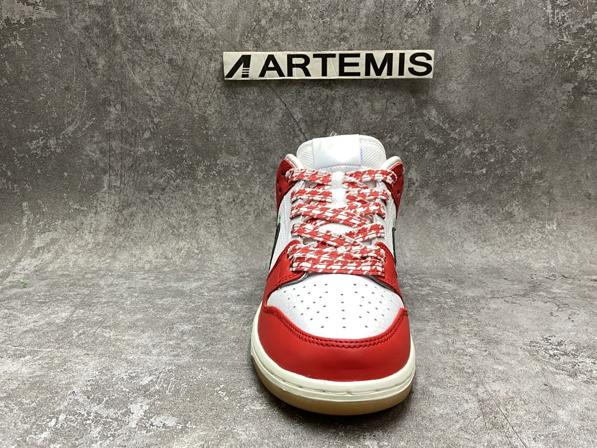 Nike Dunk Low SB x Frame Skate