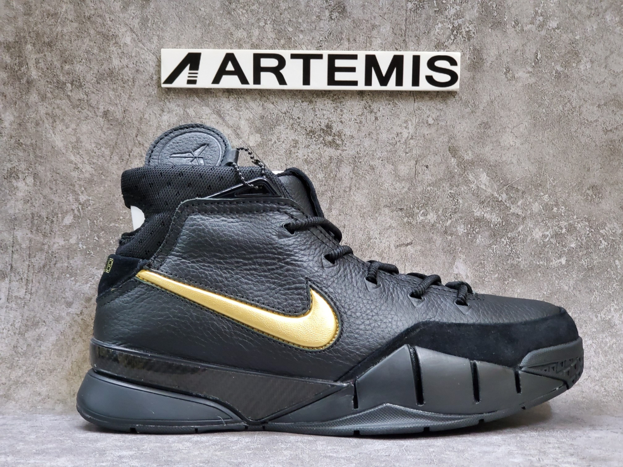 Nike Kobe 1 Protro Mamba Day