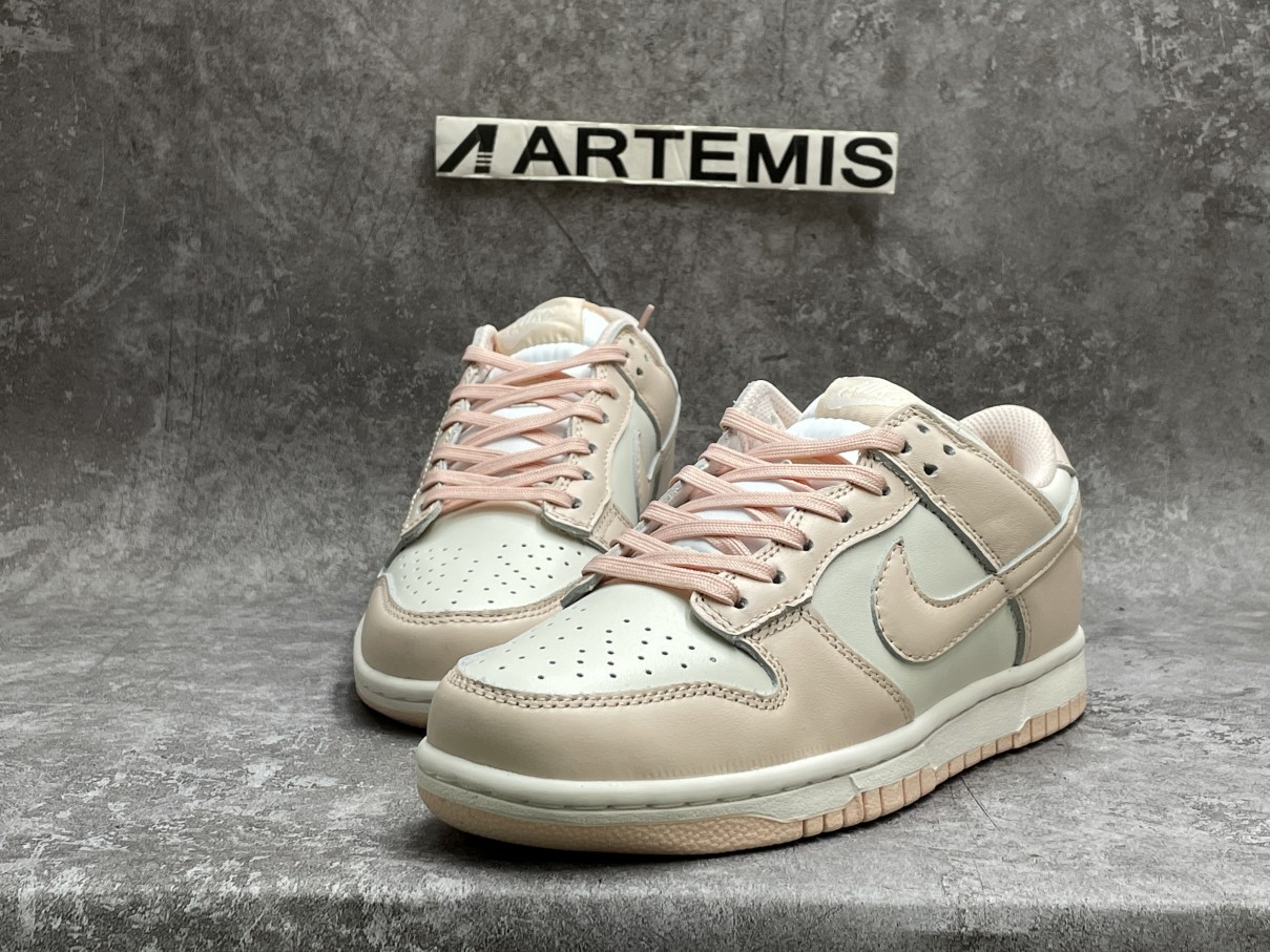 Nike Dunk Low Orange Pearl