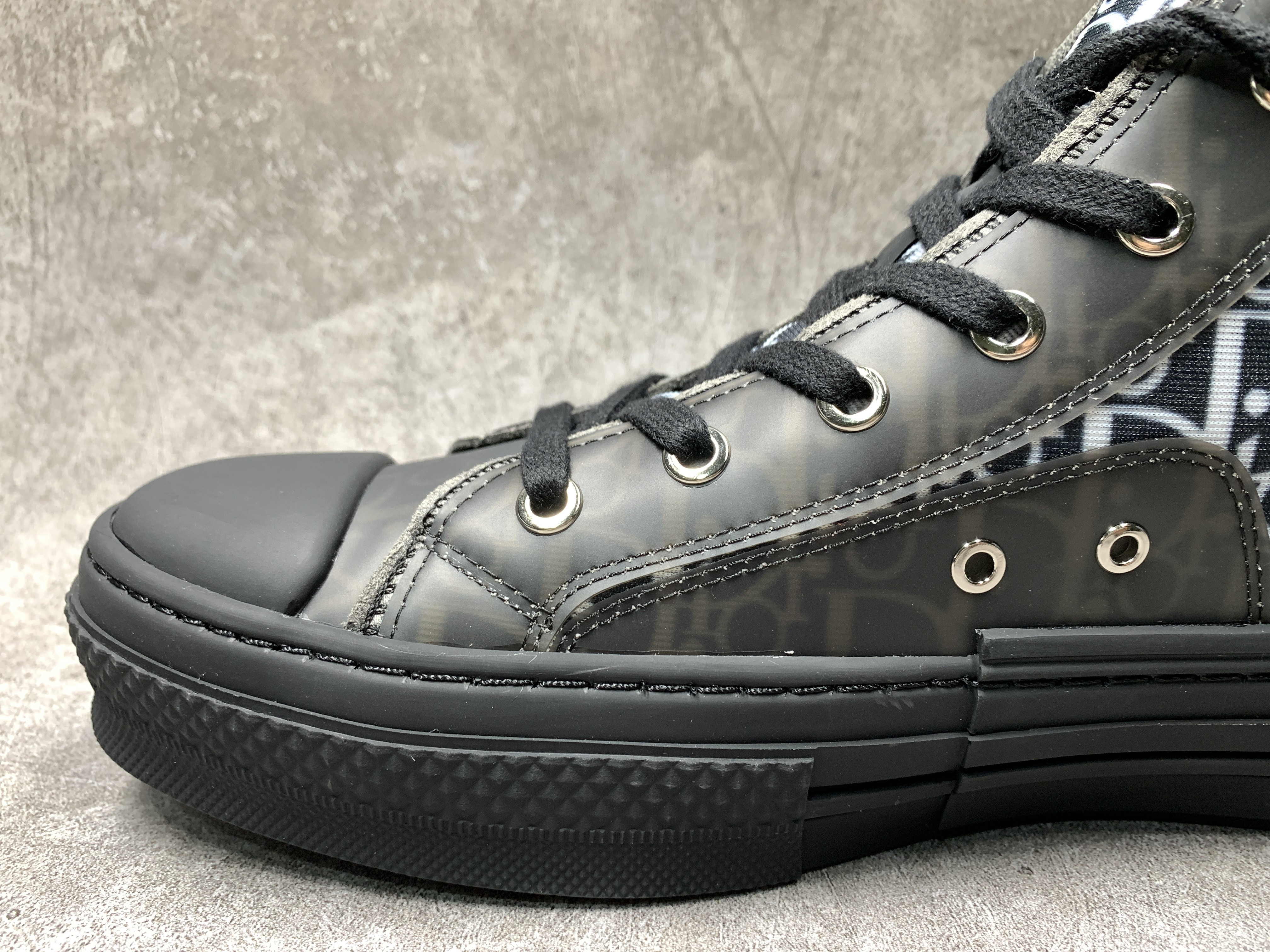 D*or b23 high blue black