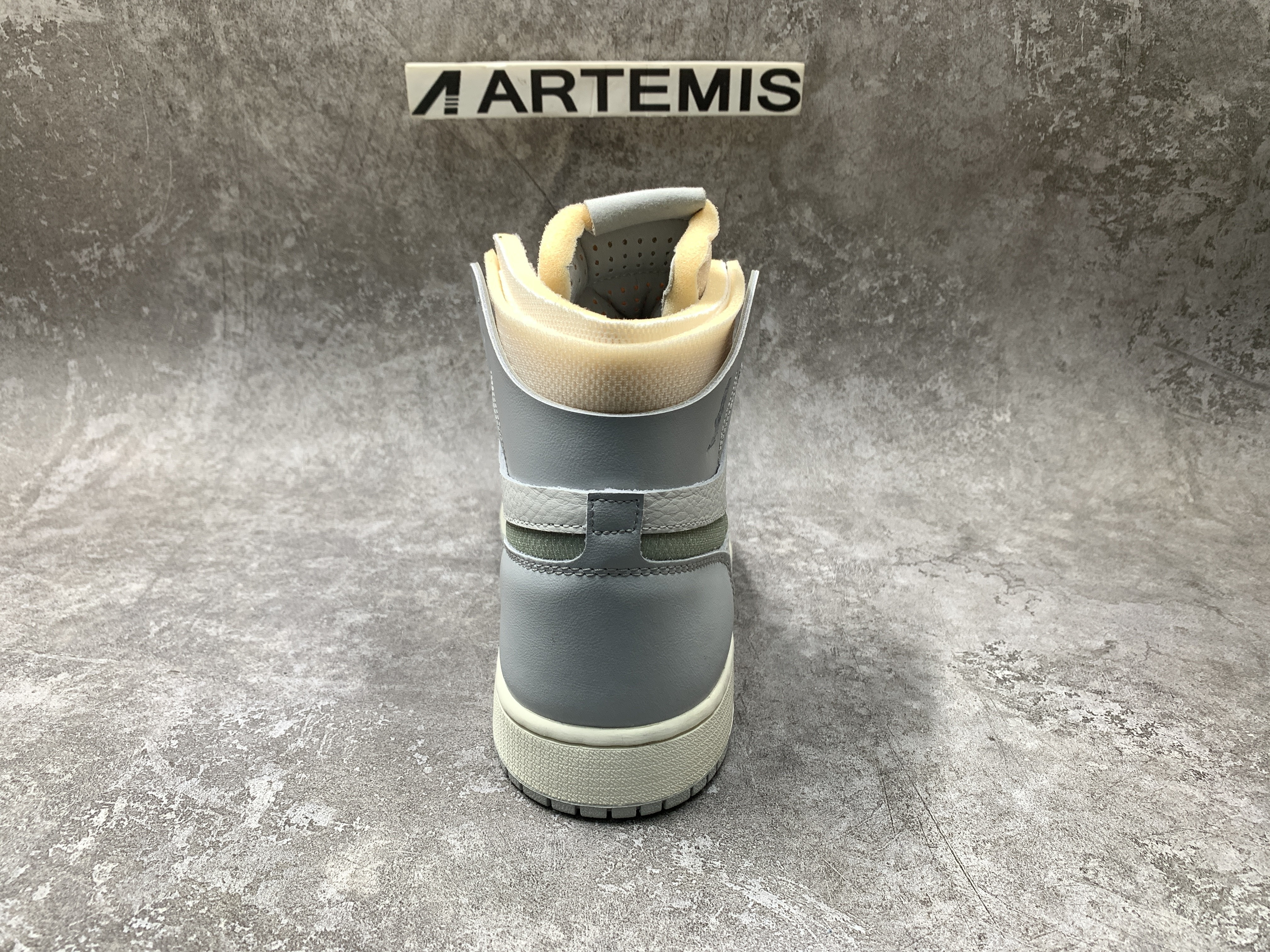 Air Jordan 1 High Zoom CMFT London