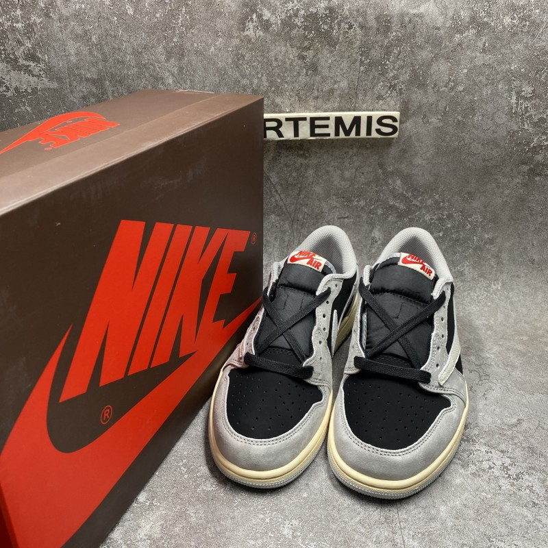 Travis Scott x Air Jordan 1 Low OG Grey Black