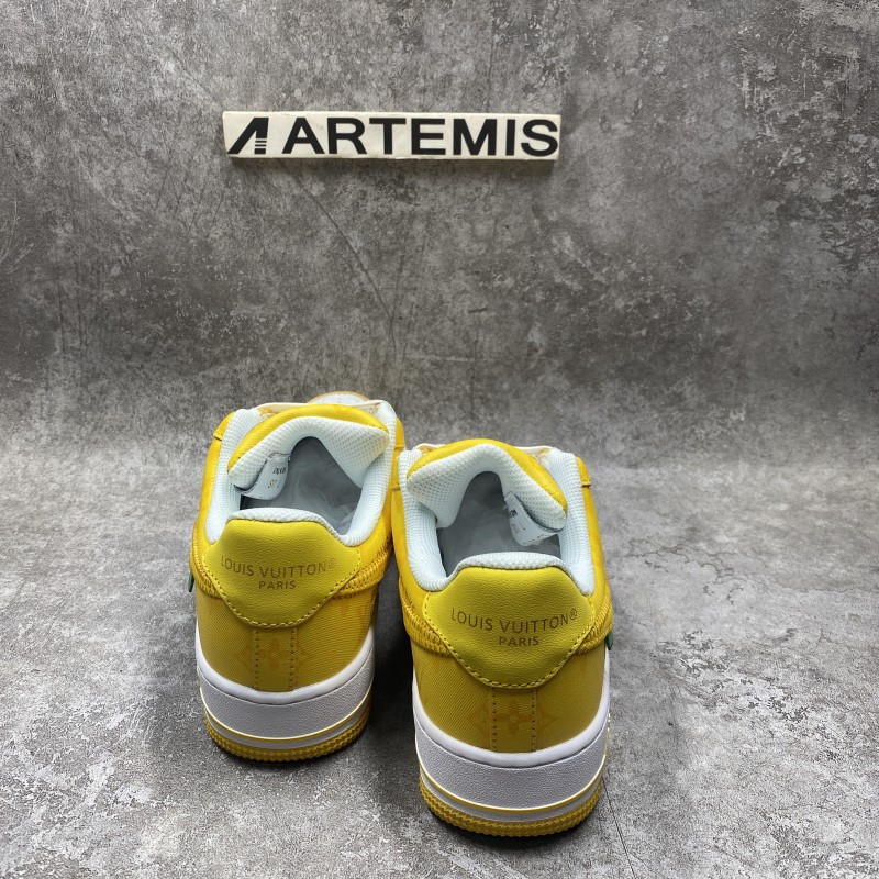 1V x Air Force 1 by Virgil Abloh Yellow