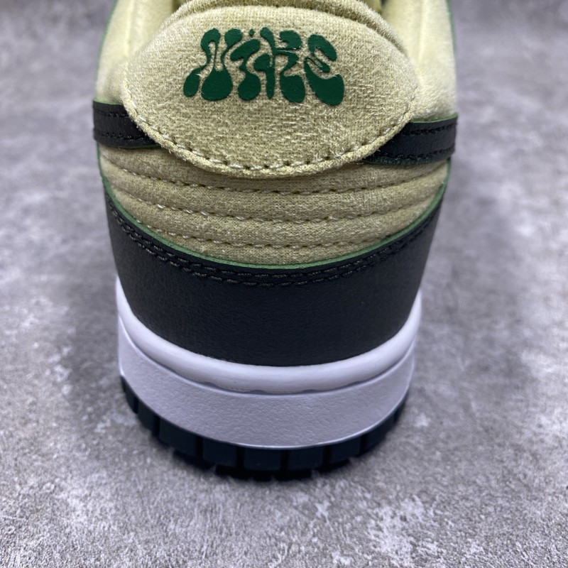Nike Dunk Low Avocado