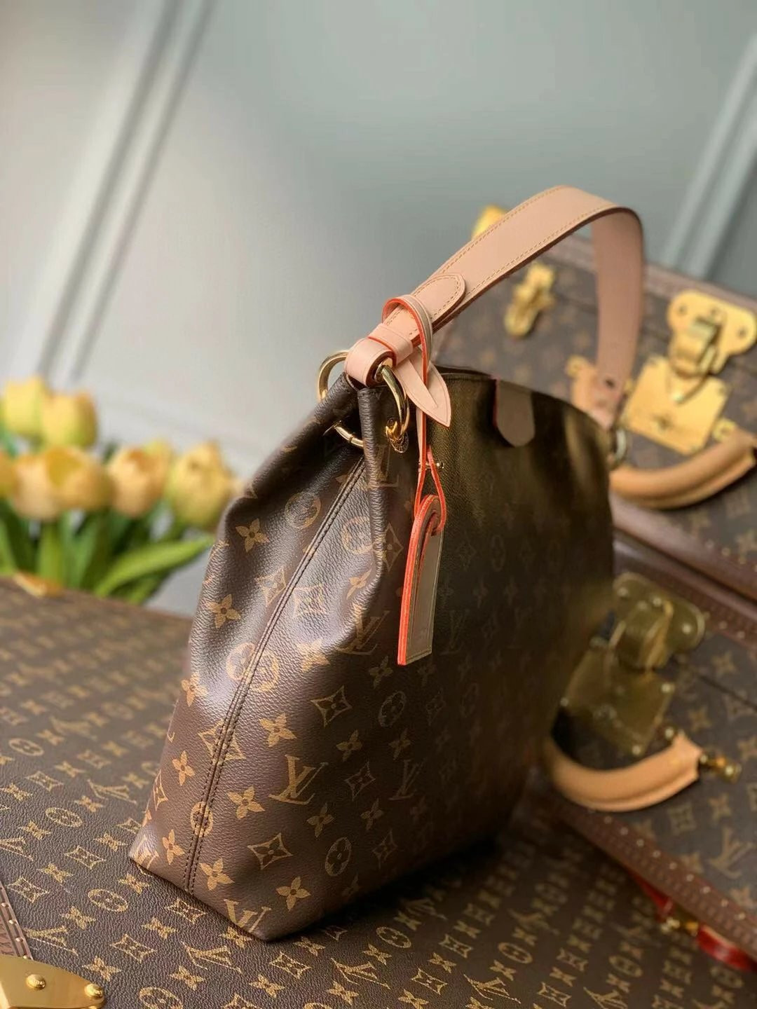LV GRACEFUL PM M43700