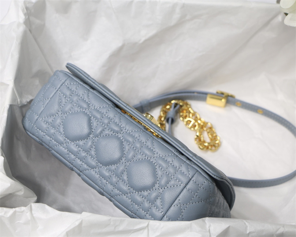 small d*or caro bag light blue S*pple cannage calfskin 20 x 12 x 7 cm
