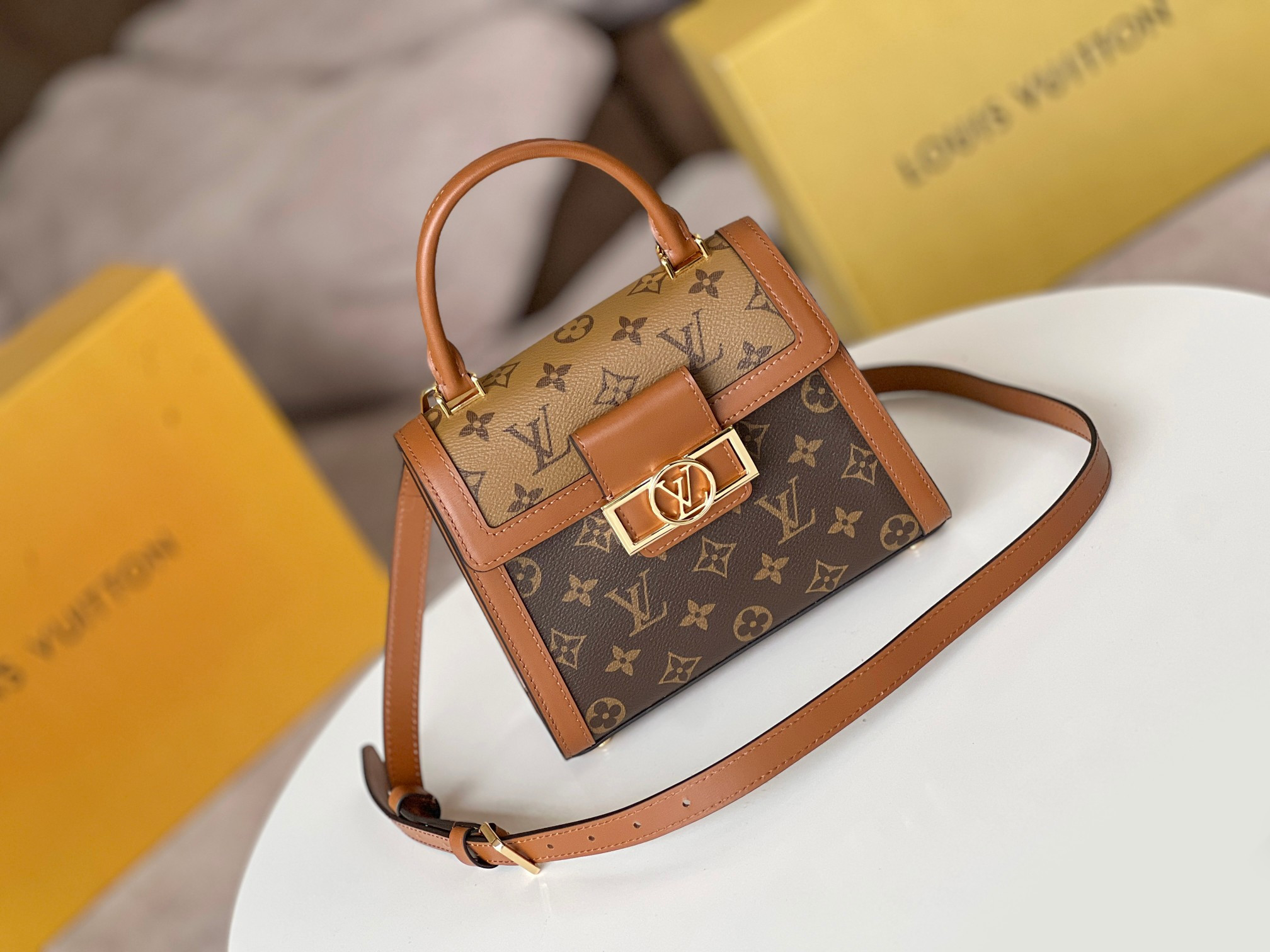 LV M46751 Dauphine Capitale 6.9 x 6.9 x 3.5 inches