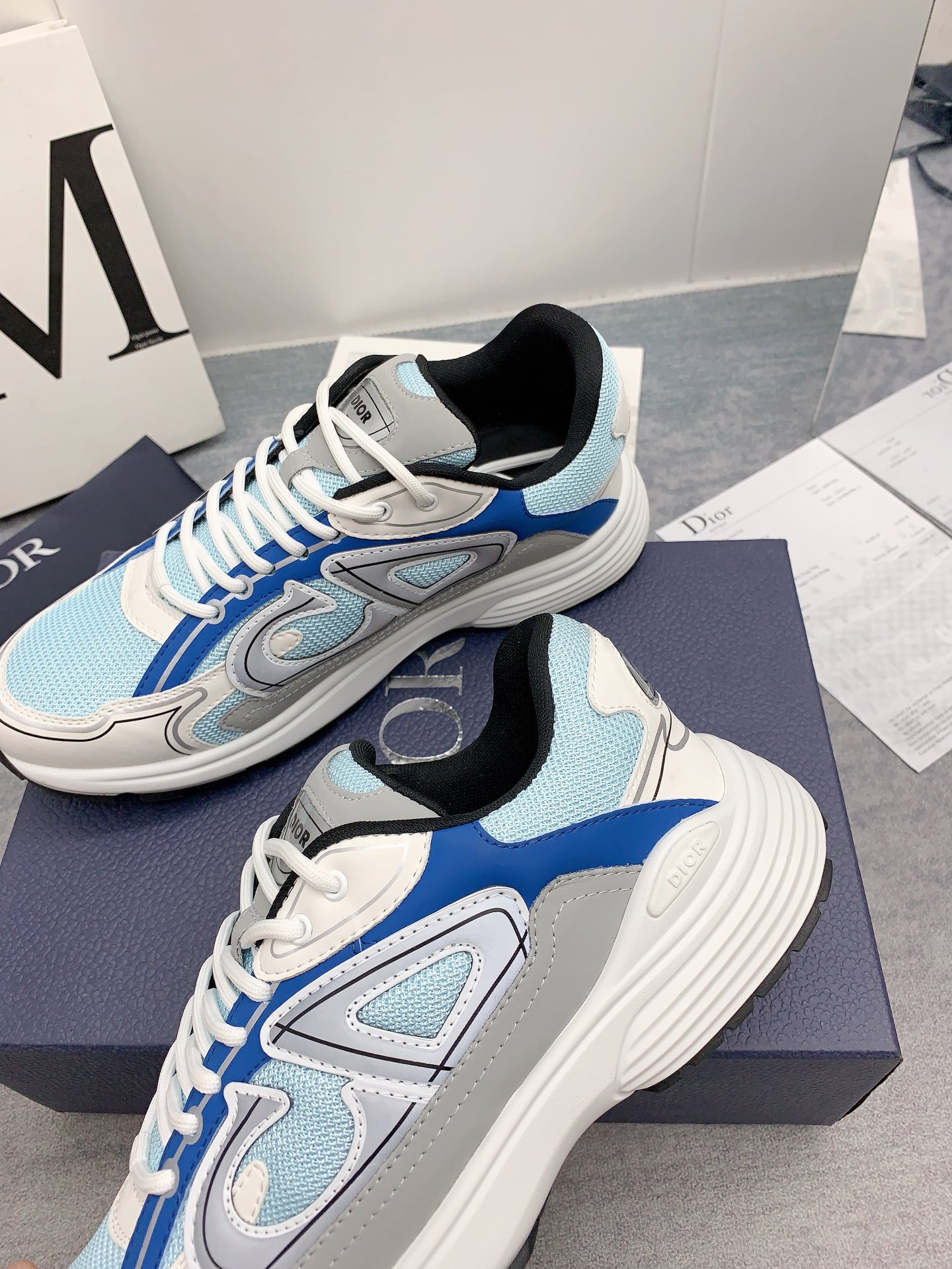 ua D*or b30 light blue mesh