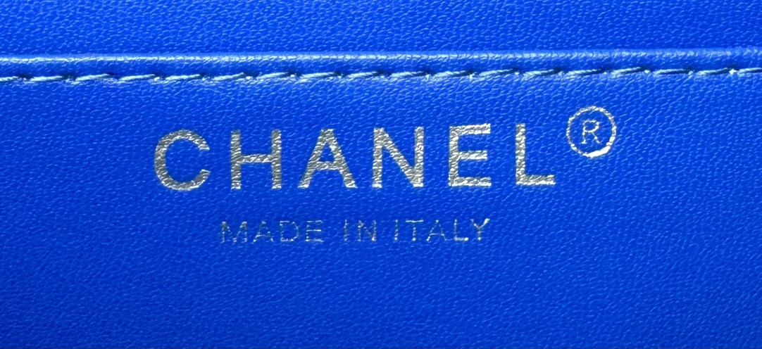 Ch*el mini classic 11.12 handbag  tweed & silver-tone metal 4.7 × 7.8 × 2.3 in