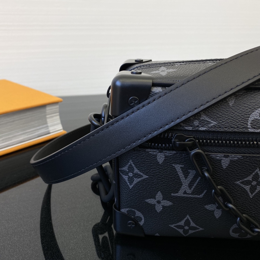 l0*is V*t0n mini soft trunk m44735 7.3 x 5.1 x 3.1 inches