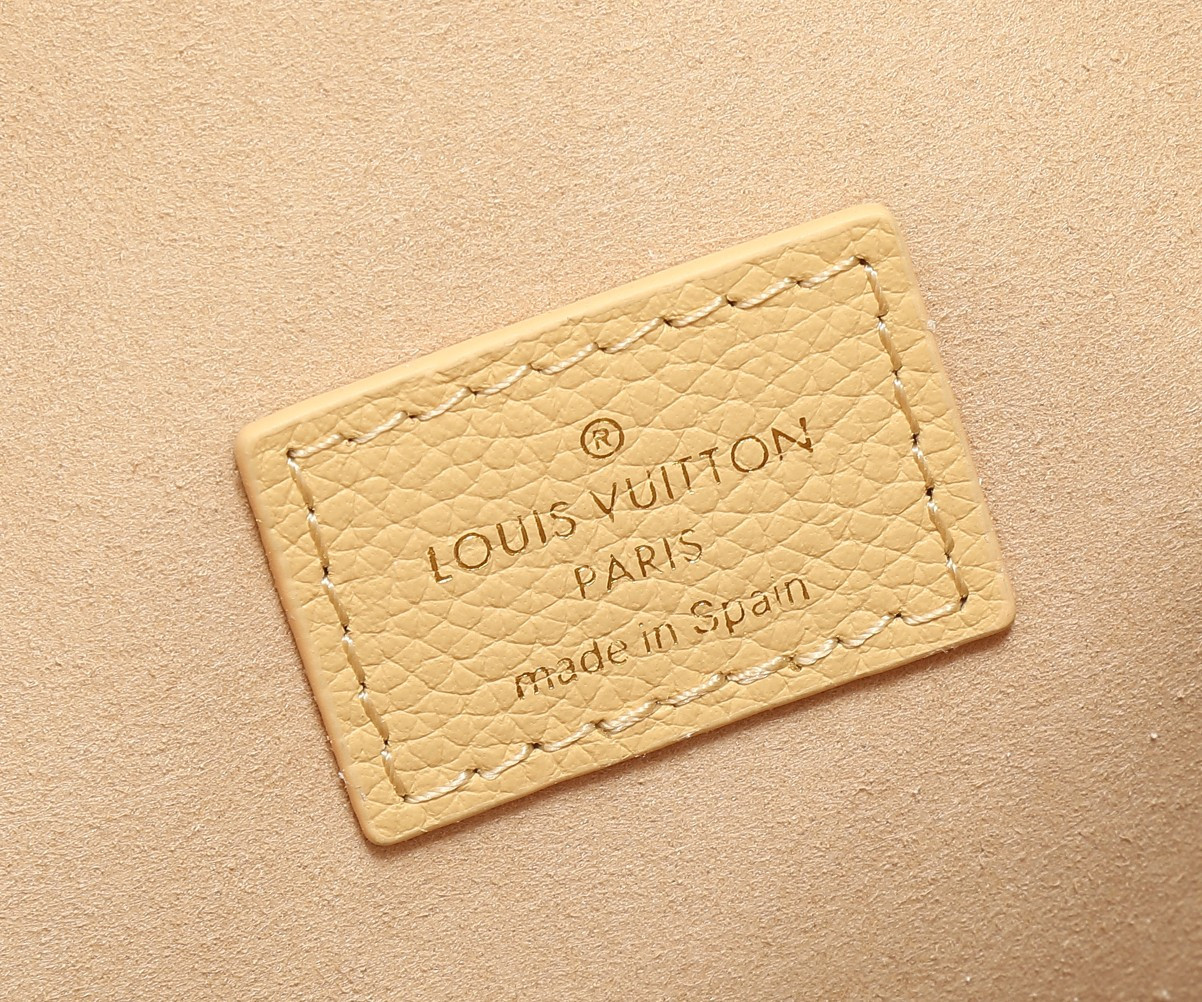 LV Low Key Hobo M25353 24x28x16CM