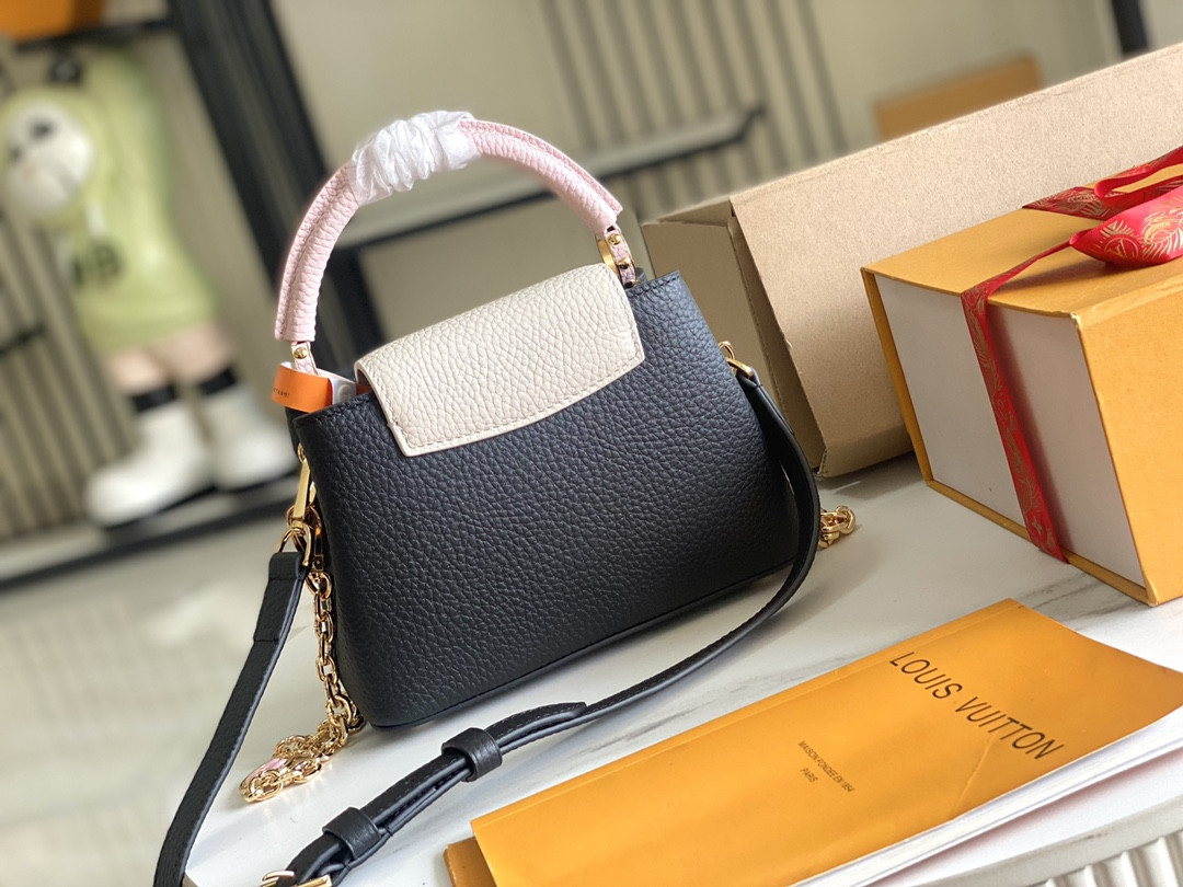 LV Capucines M20845 pink 17x12x9.5cm