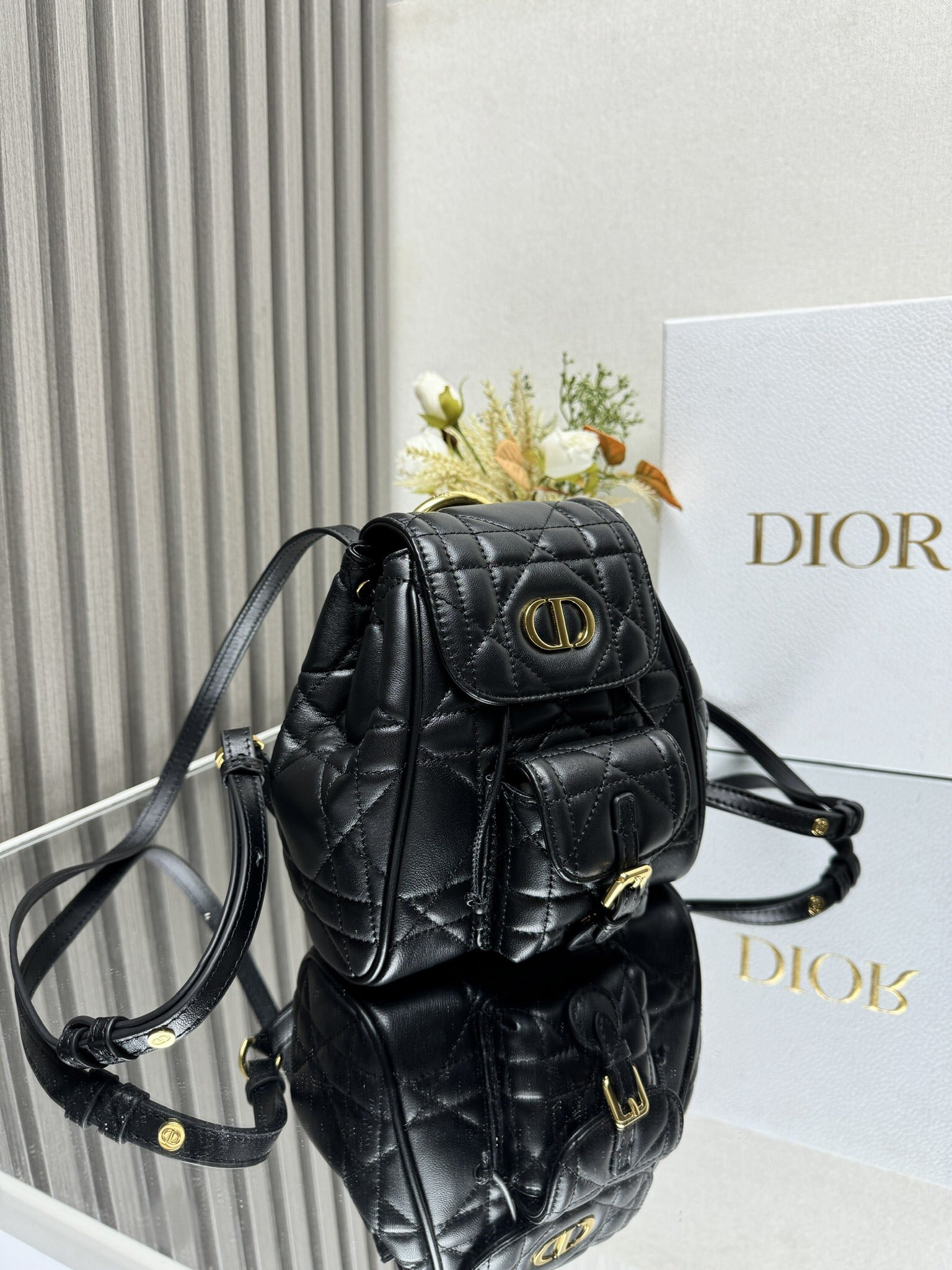 D*or caro backpack small 19.5 x 18.5 x 8.5 cm
