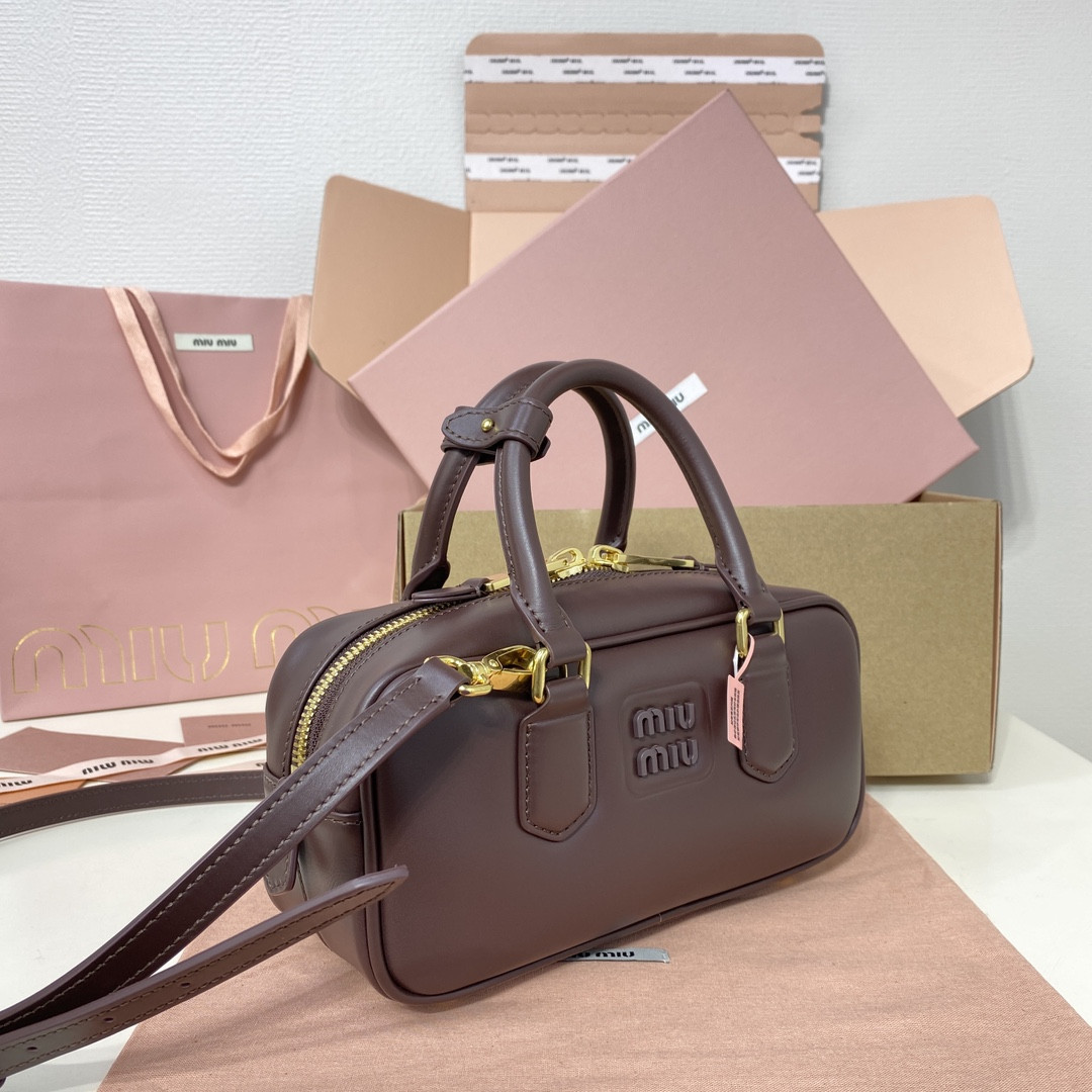 Miu Miu Arcadie leather bag 10.5x22x7.5cm