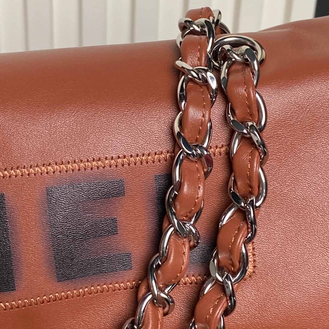 Ch*el vintage graffiti tote airport bag 36x24x12cm