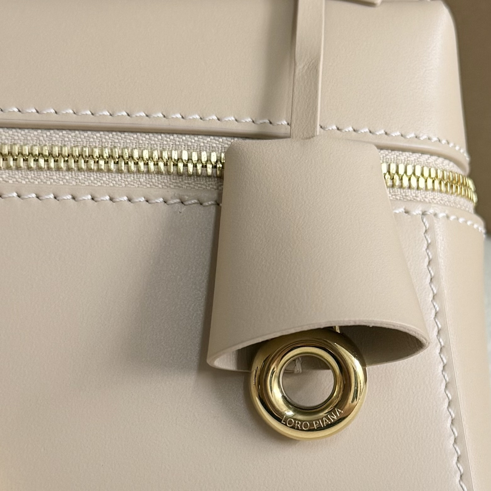 L**o p*ana extra bag l23 23x12x7cm